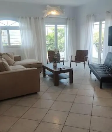 Evas House דירה Karababás